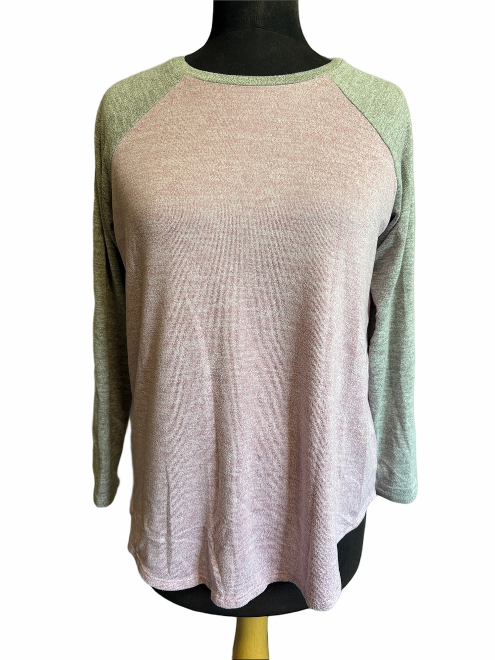 American Eagle Outfitters Pink with Gray Raglan Long Sleeve Top, Ladies Small